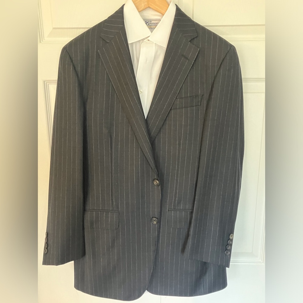 men’s Samuelshon charcoal striped suit